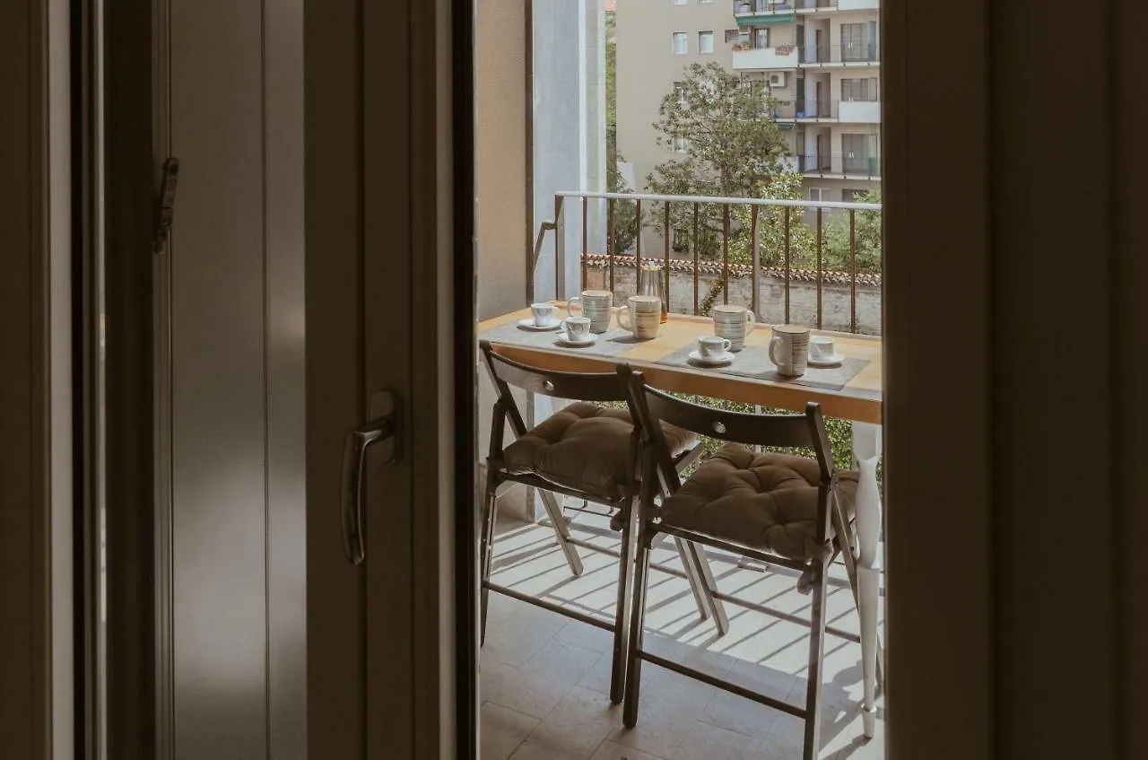 Luxury Superior Central Station Apartment Milan
