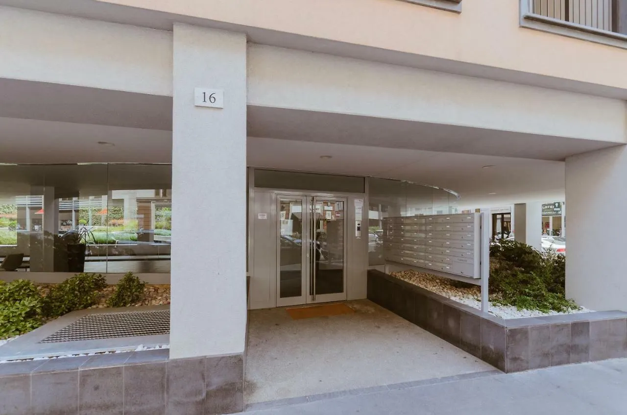 Luxury Superior Central Station Apartment Milan